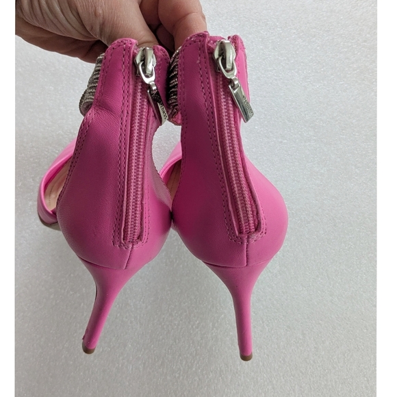 Schutz Linara Napa Leather Pump - Picture 6 of 8